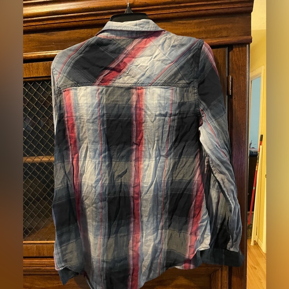 Mudd Checkered Shirt vneck Red and white - Picture 2 of 4